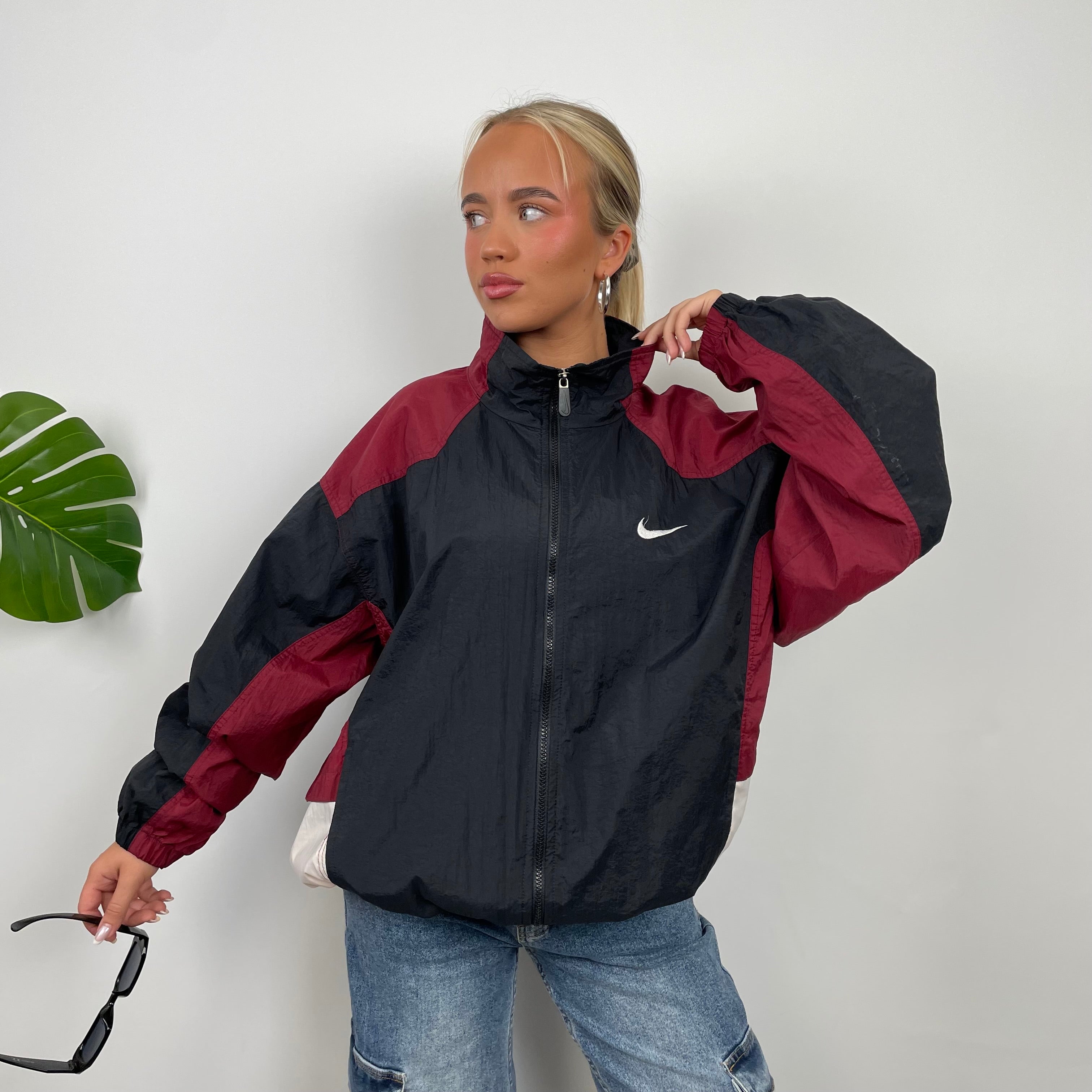 Nike Embroidered Swoosh Windbreaker Jacket (L)