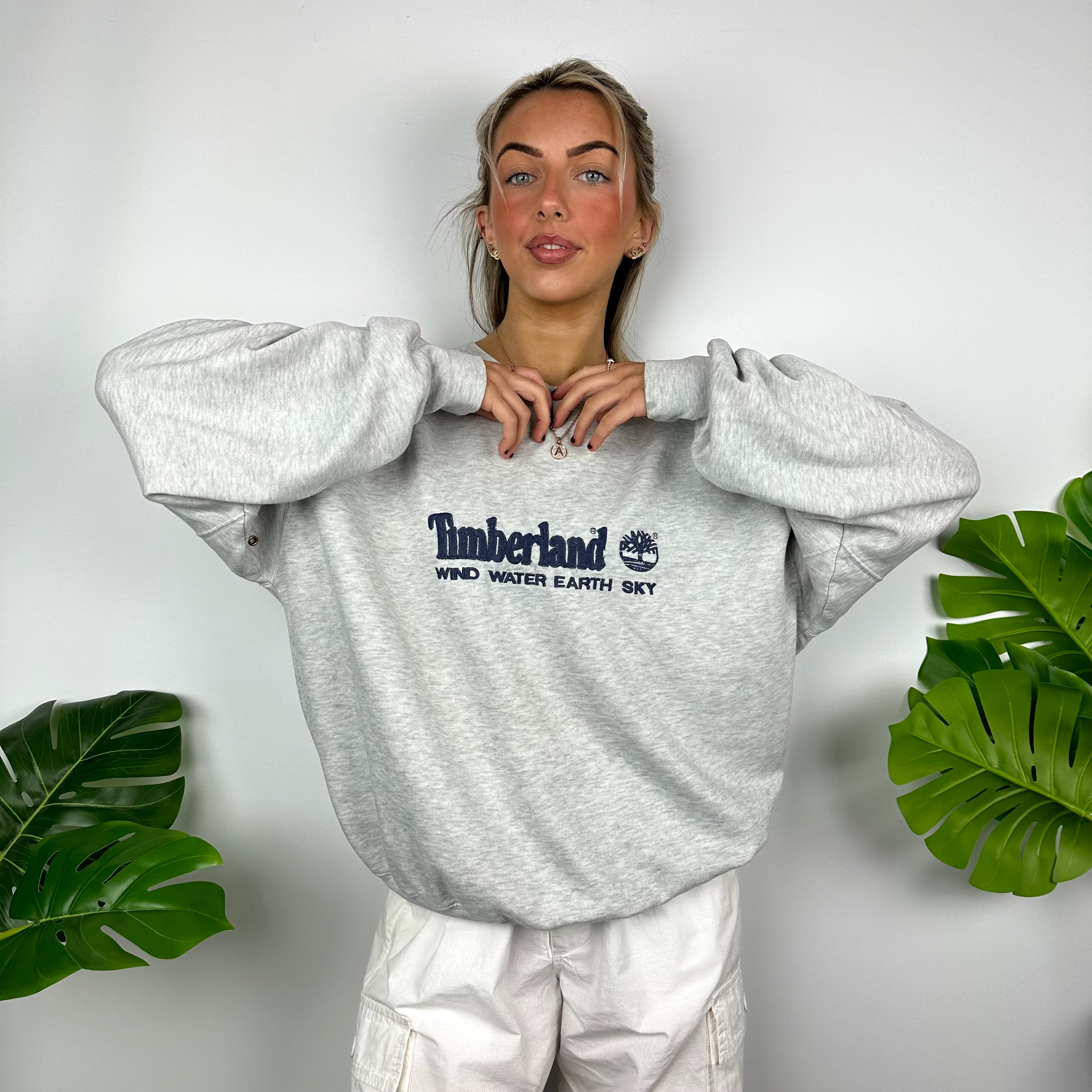 Timberland  Grey Embroidered Spell Out Sweatshirt (L)