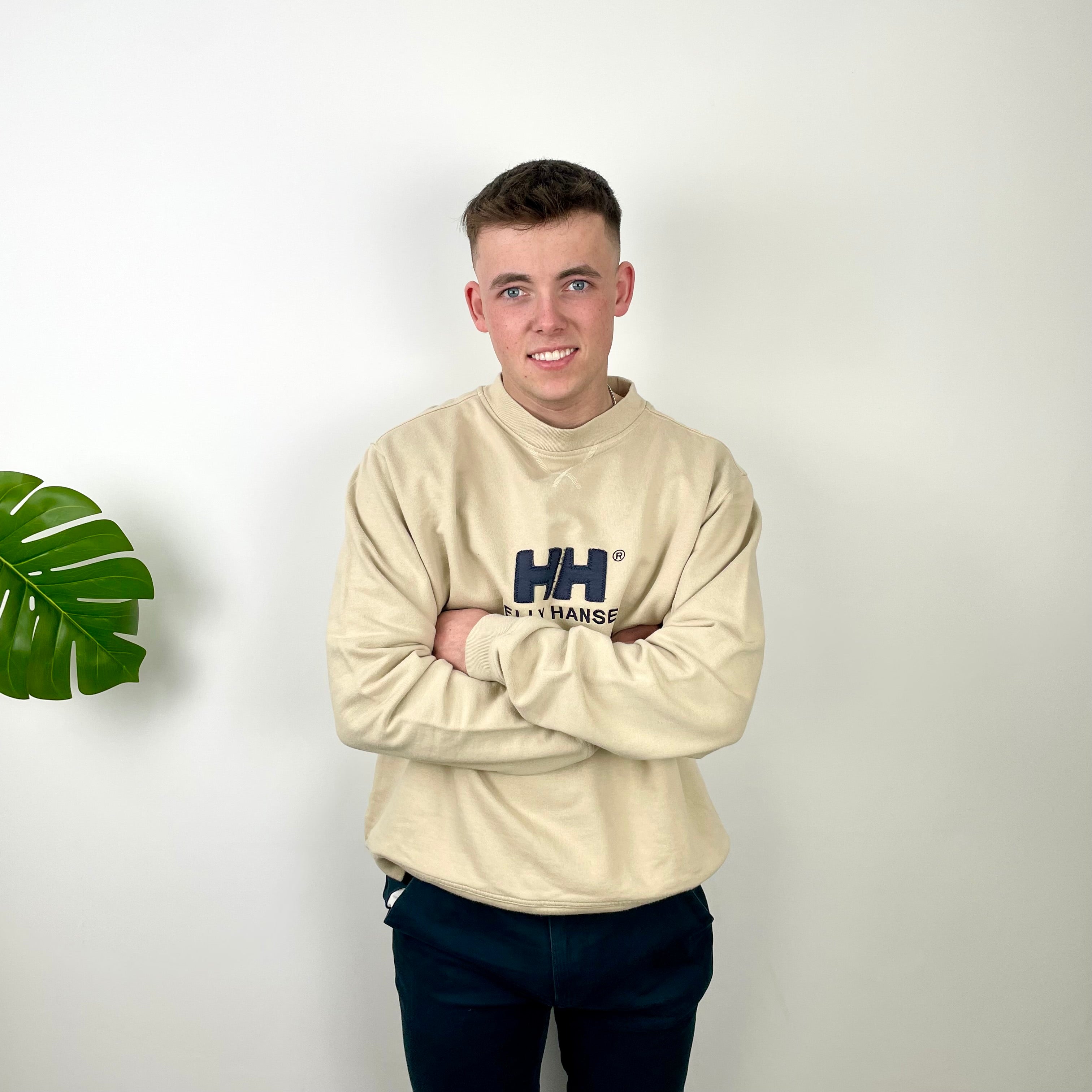 Helly Hansen Cream Embroidered Spell Out Sweatshirt (L)