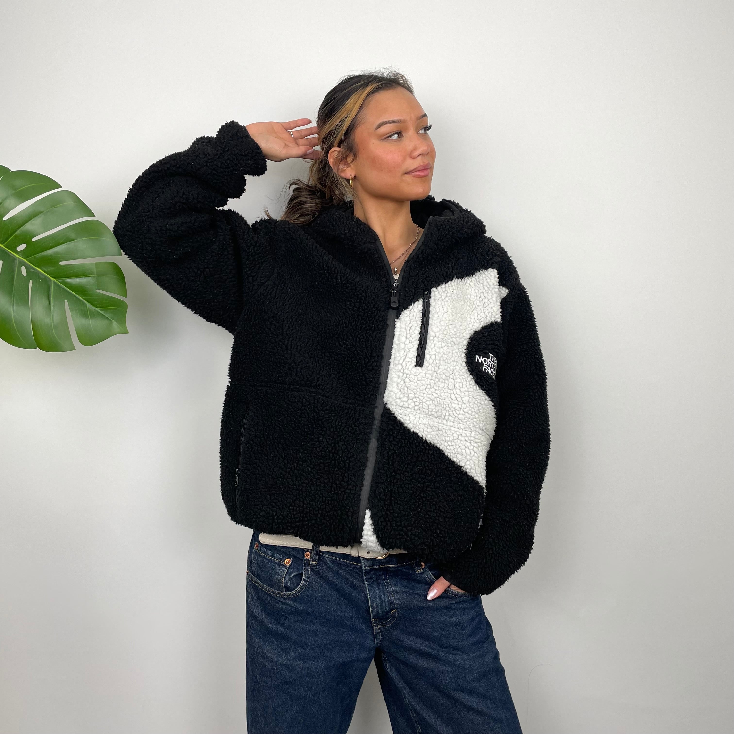 The North Face x Supreme RARE Black Embroidered Spell Out Fleece Zip Up Jacket (M)