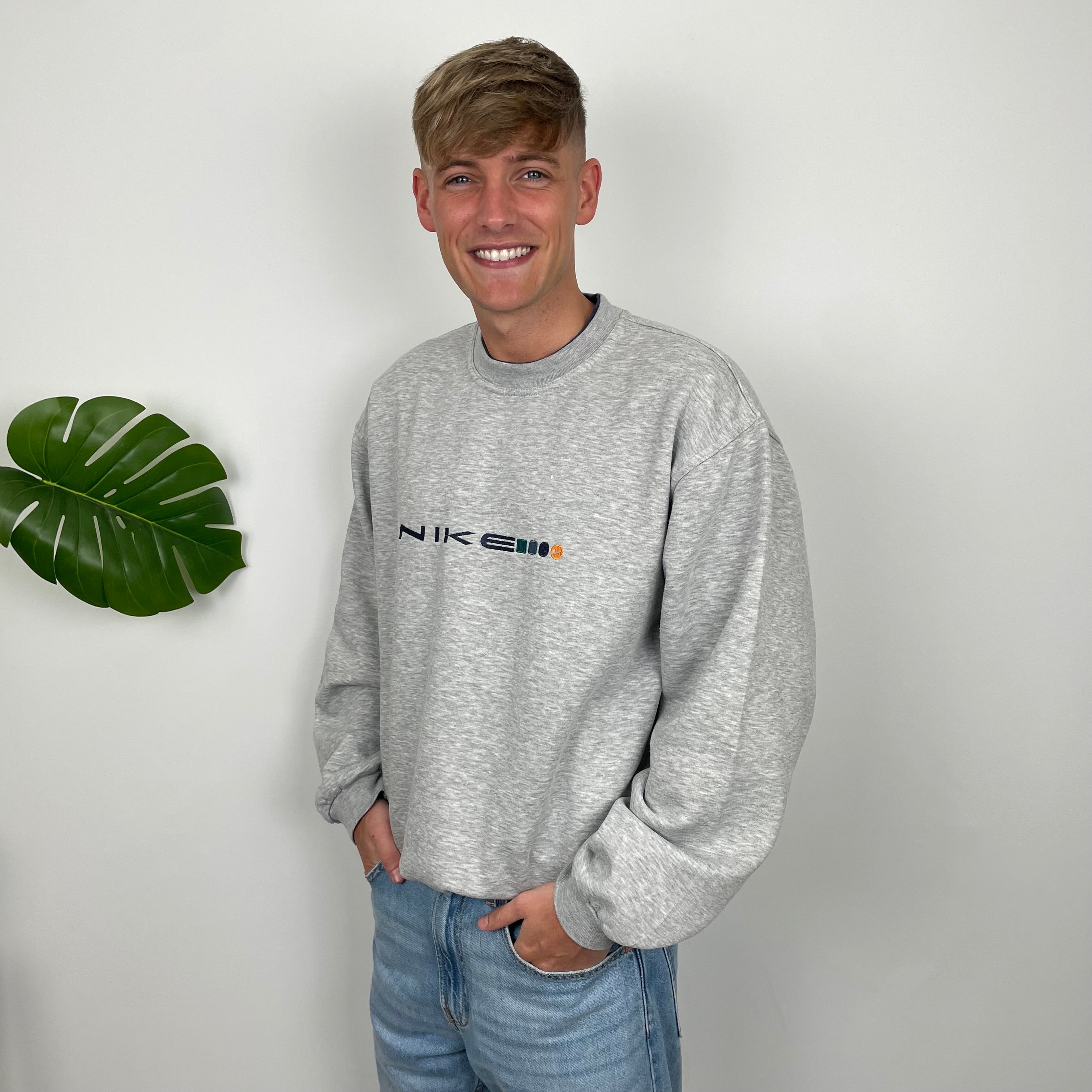 Nike Grey Embroidered Spell Out Sweatshirt (L)