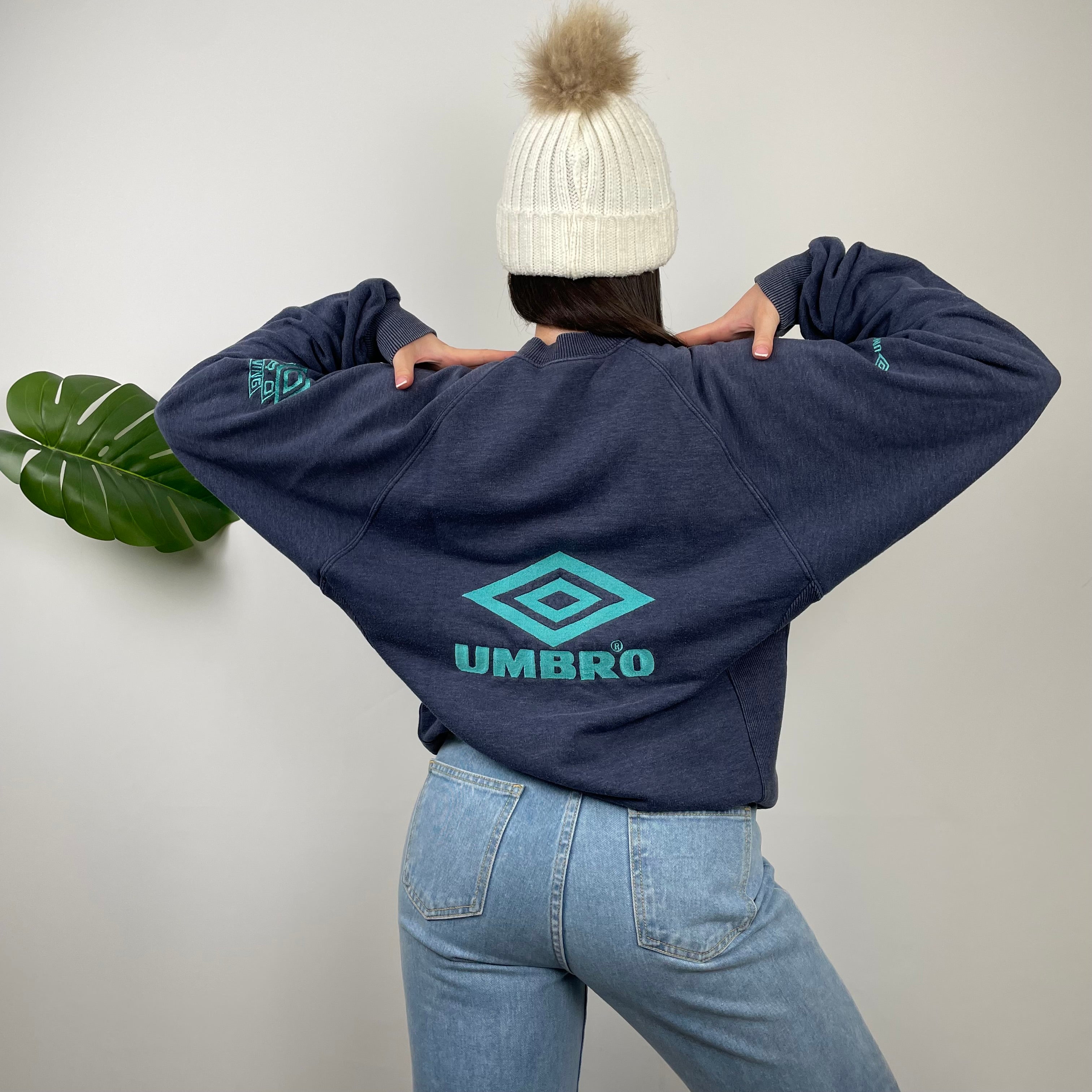 Umbro Navy Embroidered Spell Out Sweatshirt (L)