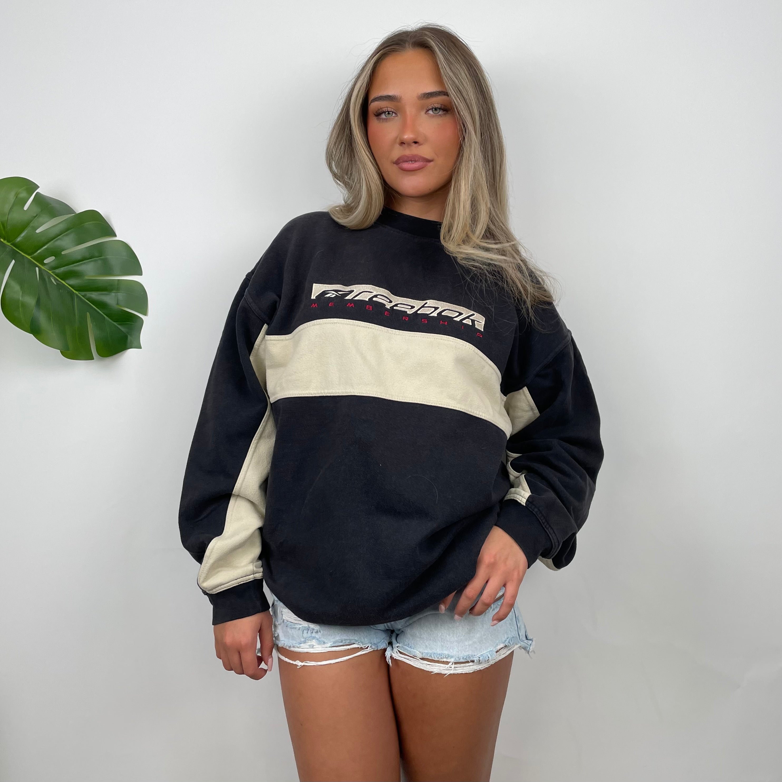 Reebok Membership Black Embroidered Spell Out Sweatshirt (L)