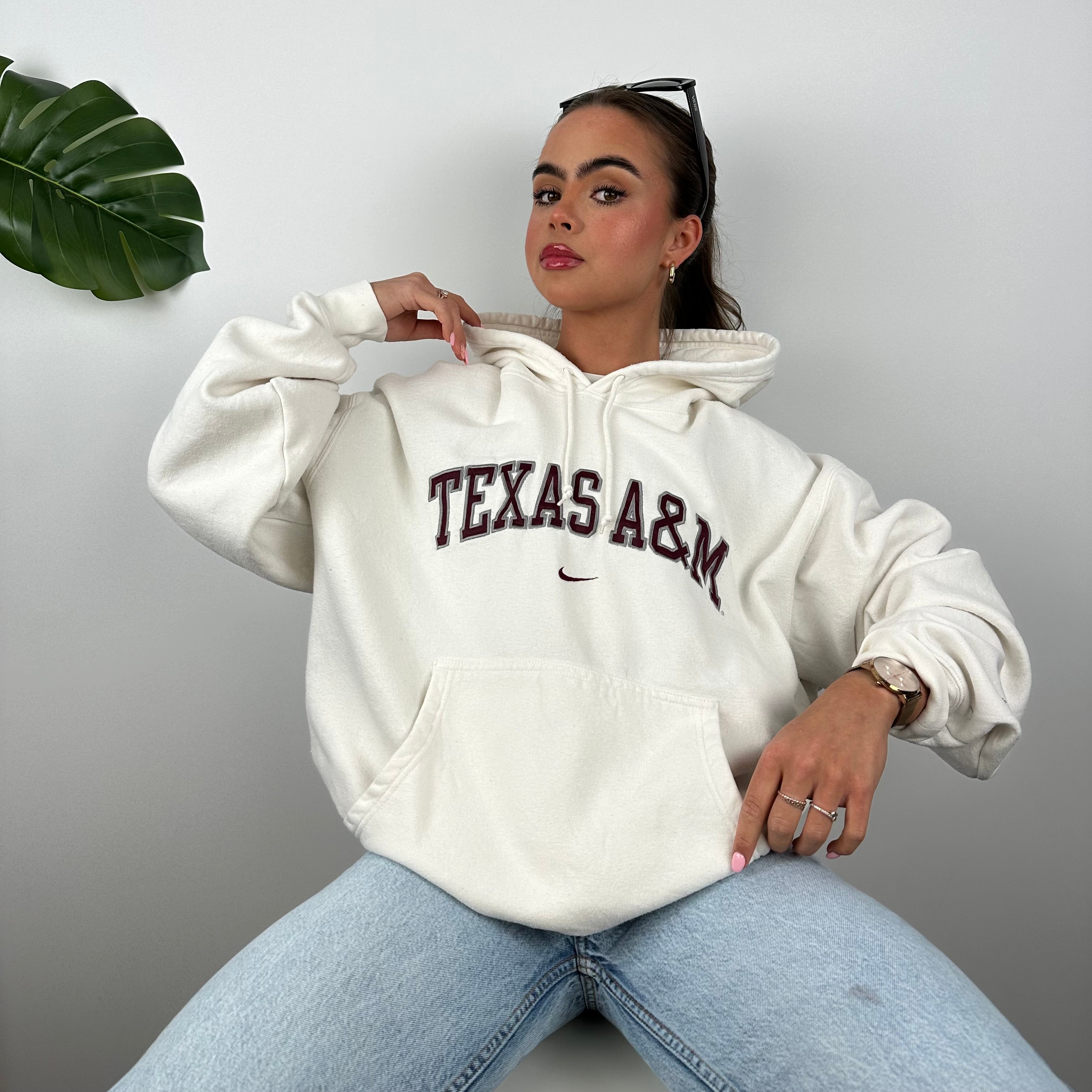 Nike x Texas A&M White Embroidered Spell Out Hoodie (L)