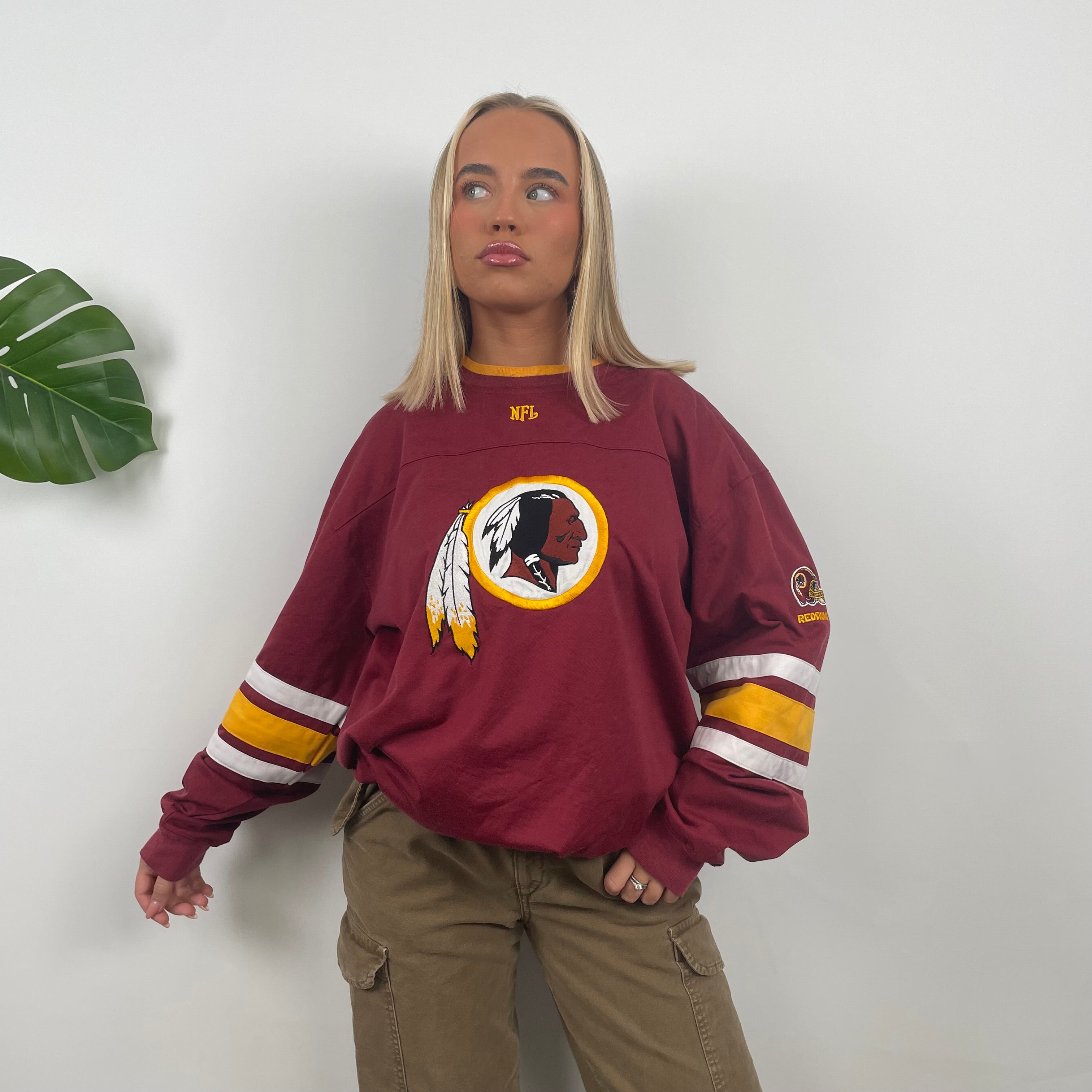 NFL Washington Redskins Red Embroidered Spell Out Sweatshirt (XL)