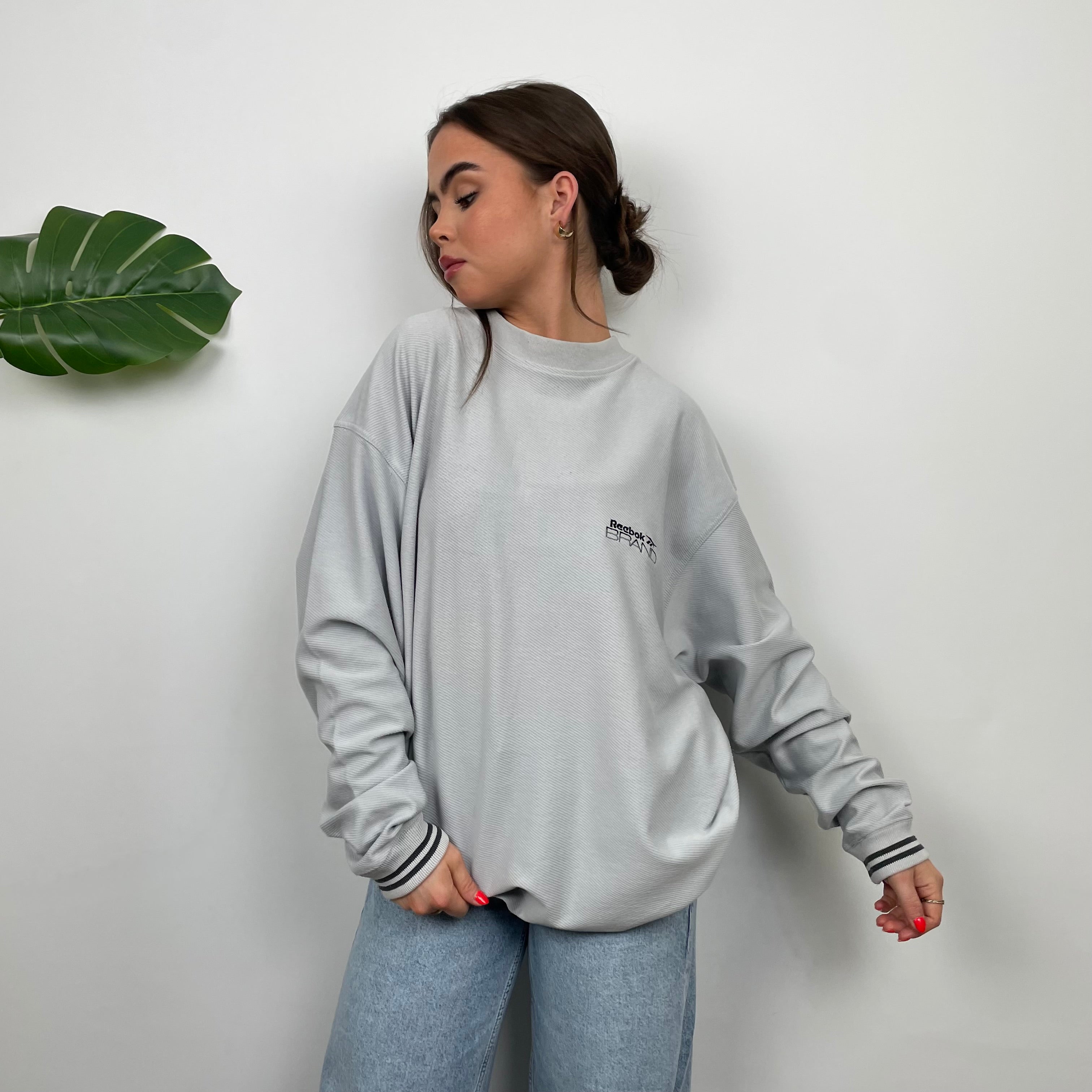 Reebok Brand Grey Embroidered Spell Out Sweatshirt (XXL)