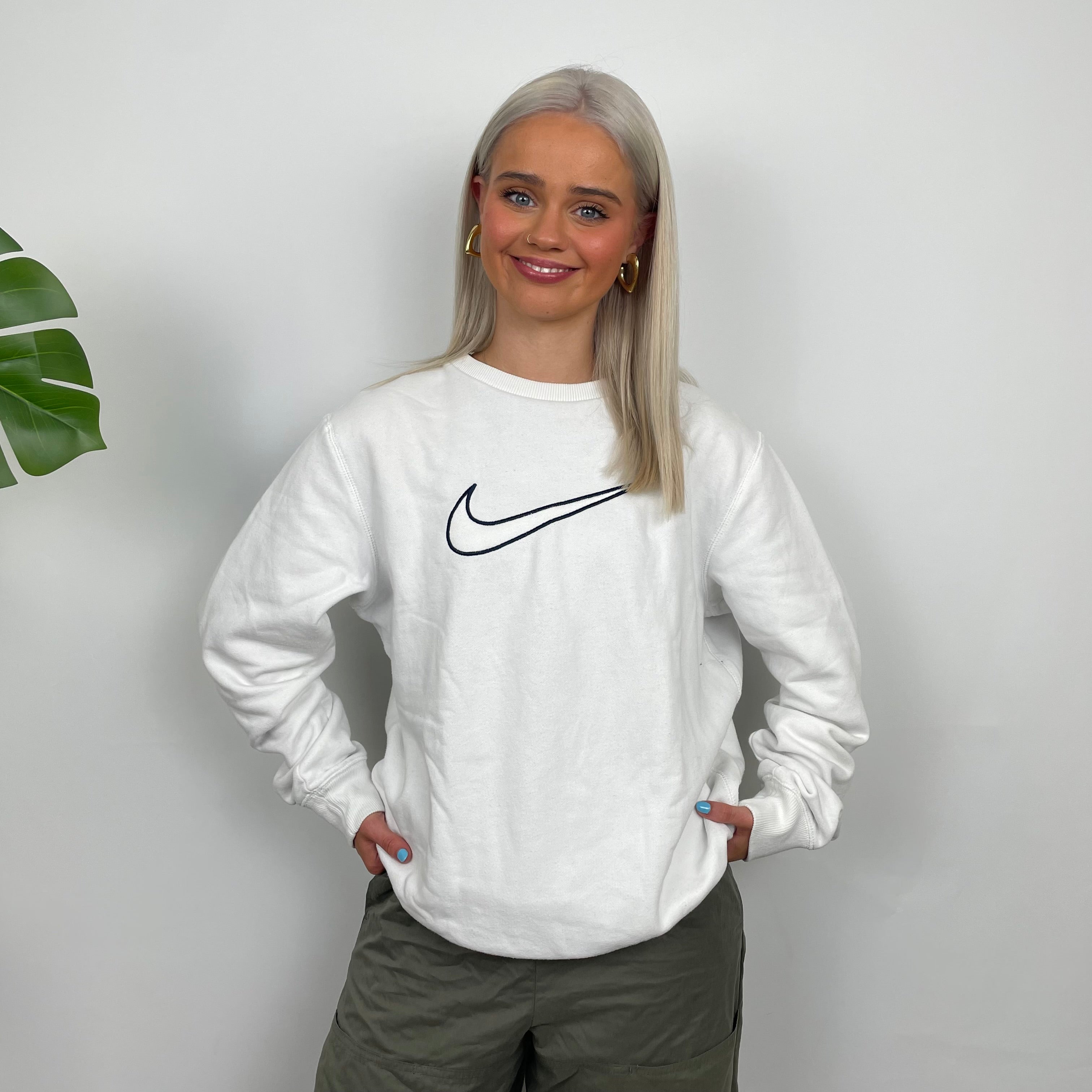 Nike White Embroidered Swoosh Sweatshirt (M)