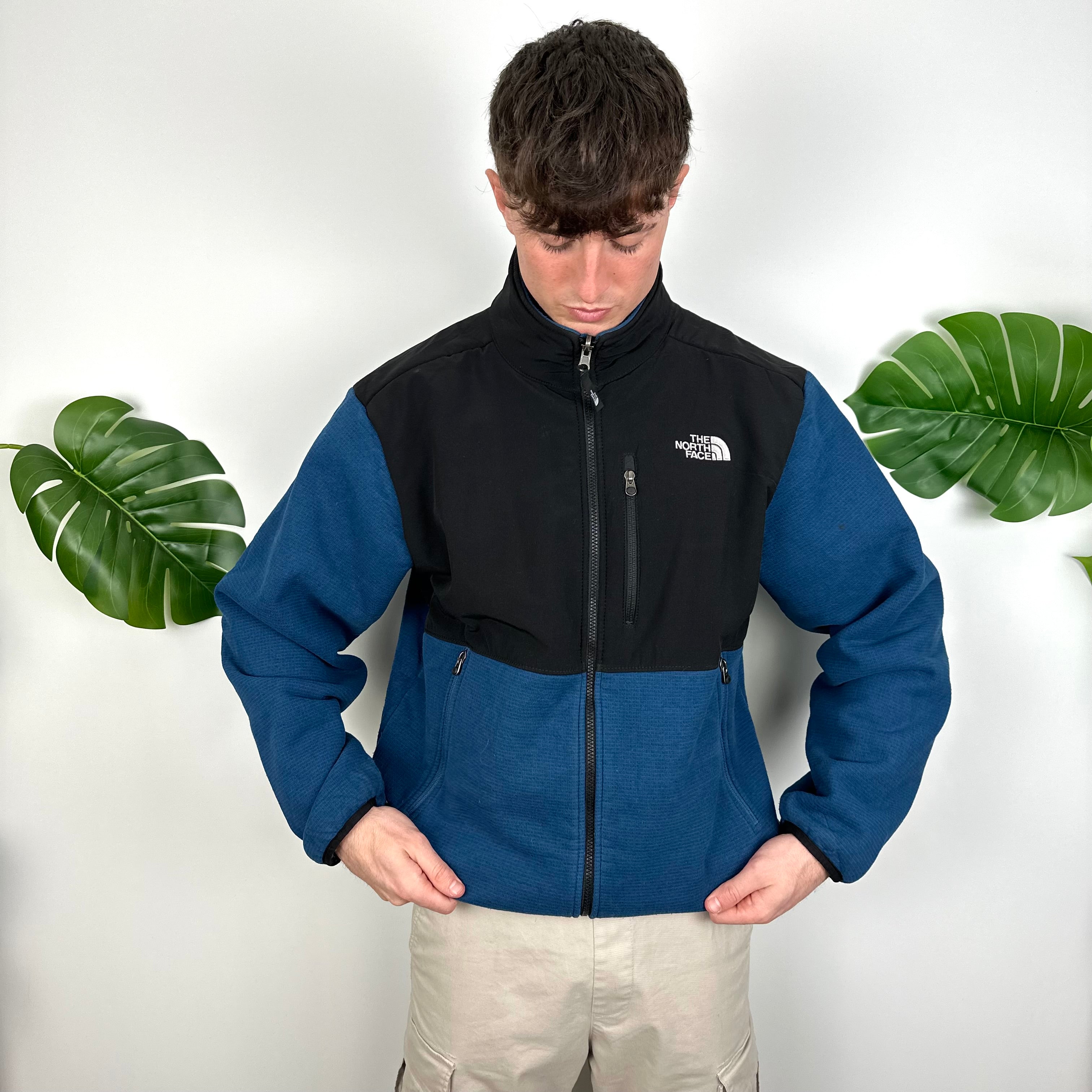 The North Face Black & Blue Denali Fleece Zip Up Jacket (L)