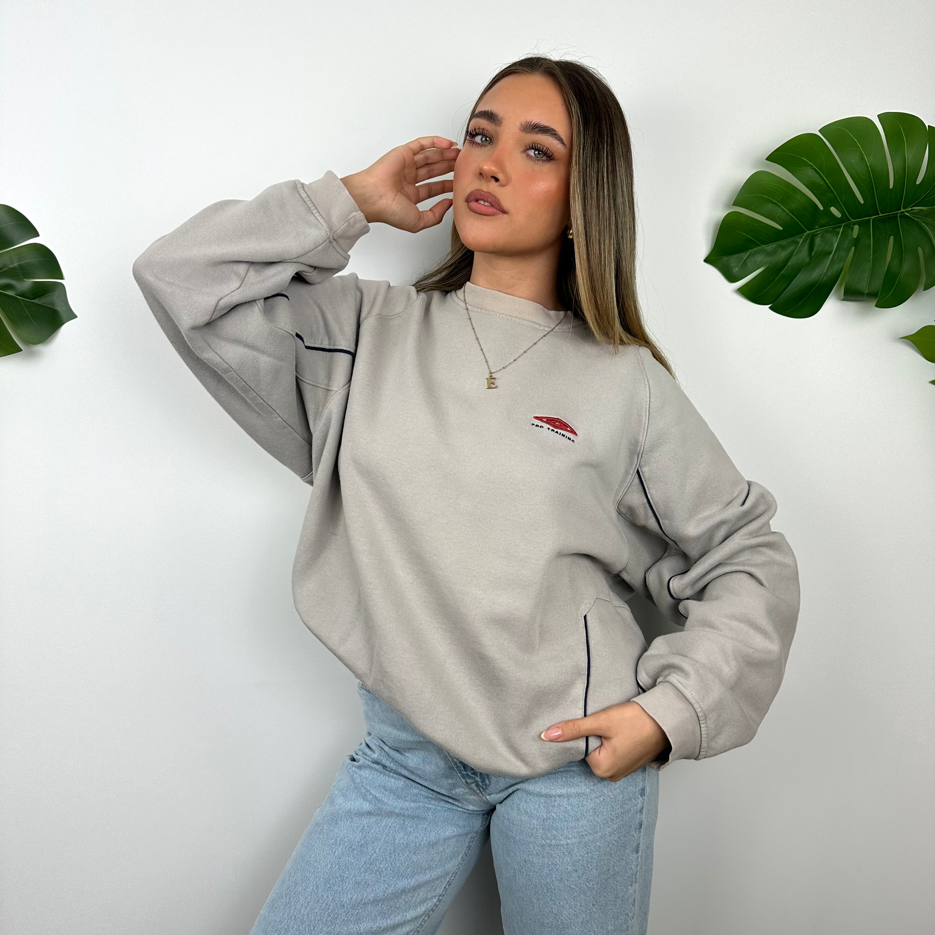 Umbro Grey Embroidered Spell Out Sweatshirt (L)