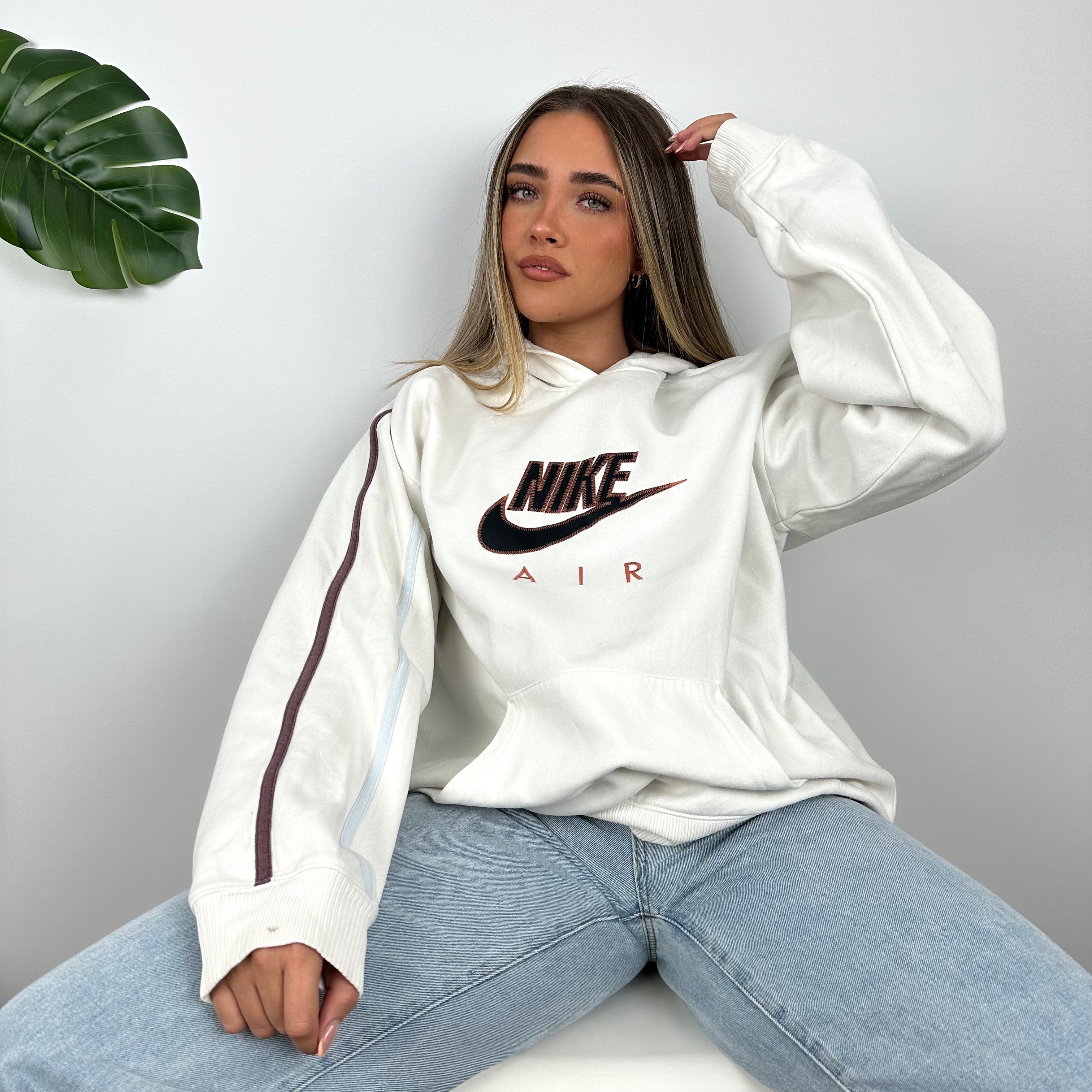 Nike Air RARE White Embroidered Spell Out Hoodie (L)