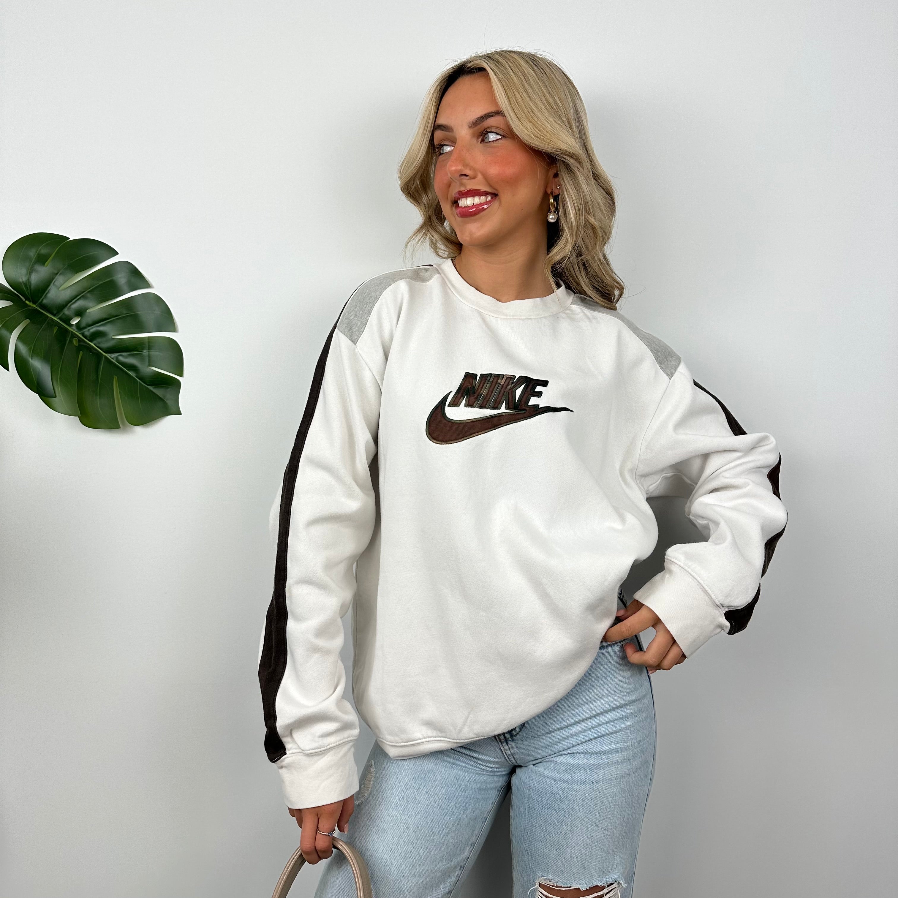 Nike RARE White Embroidered Spell Out Sweatshirt (S)