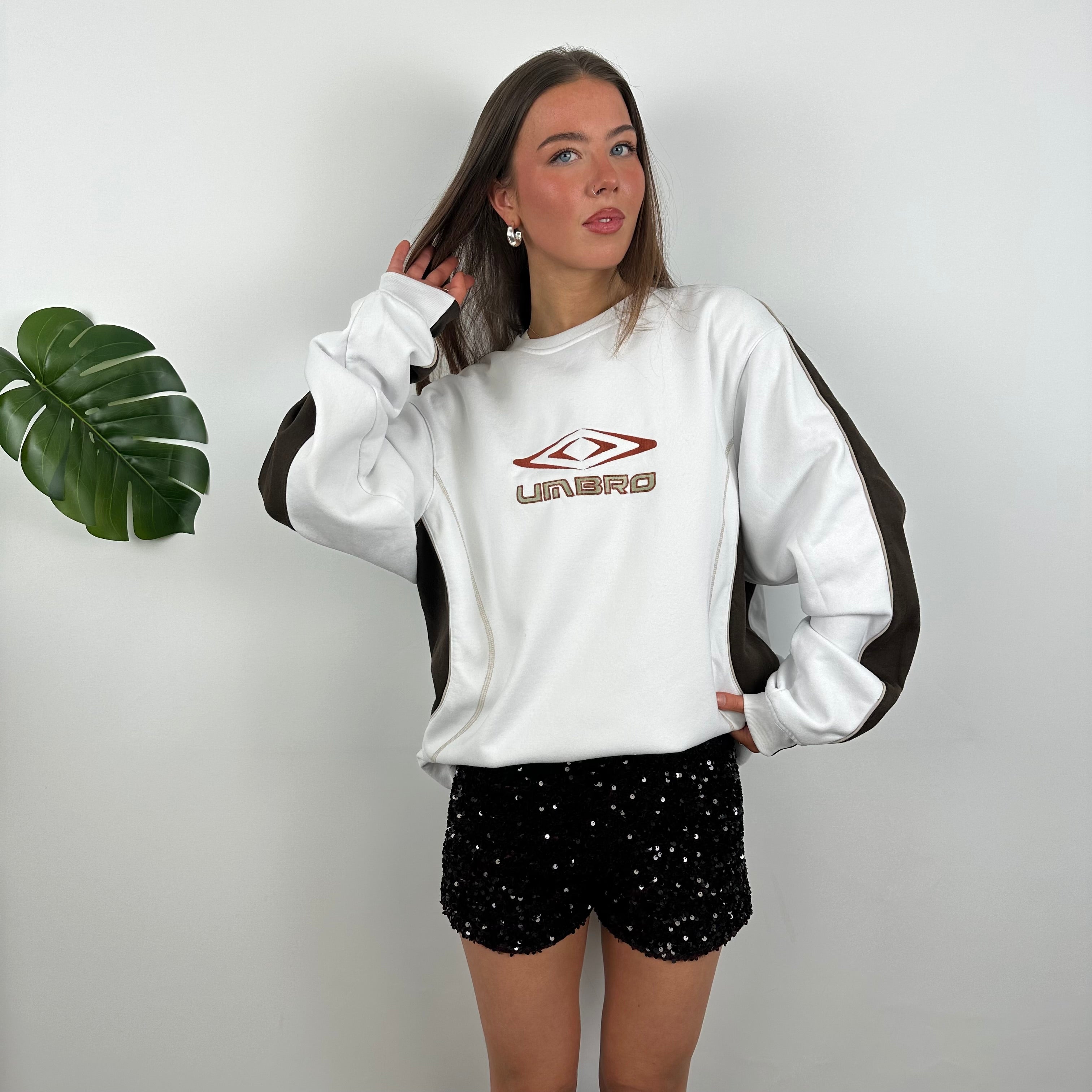 Umbro White Embroidered Spell Out Sweatshirt (XL)