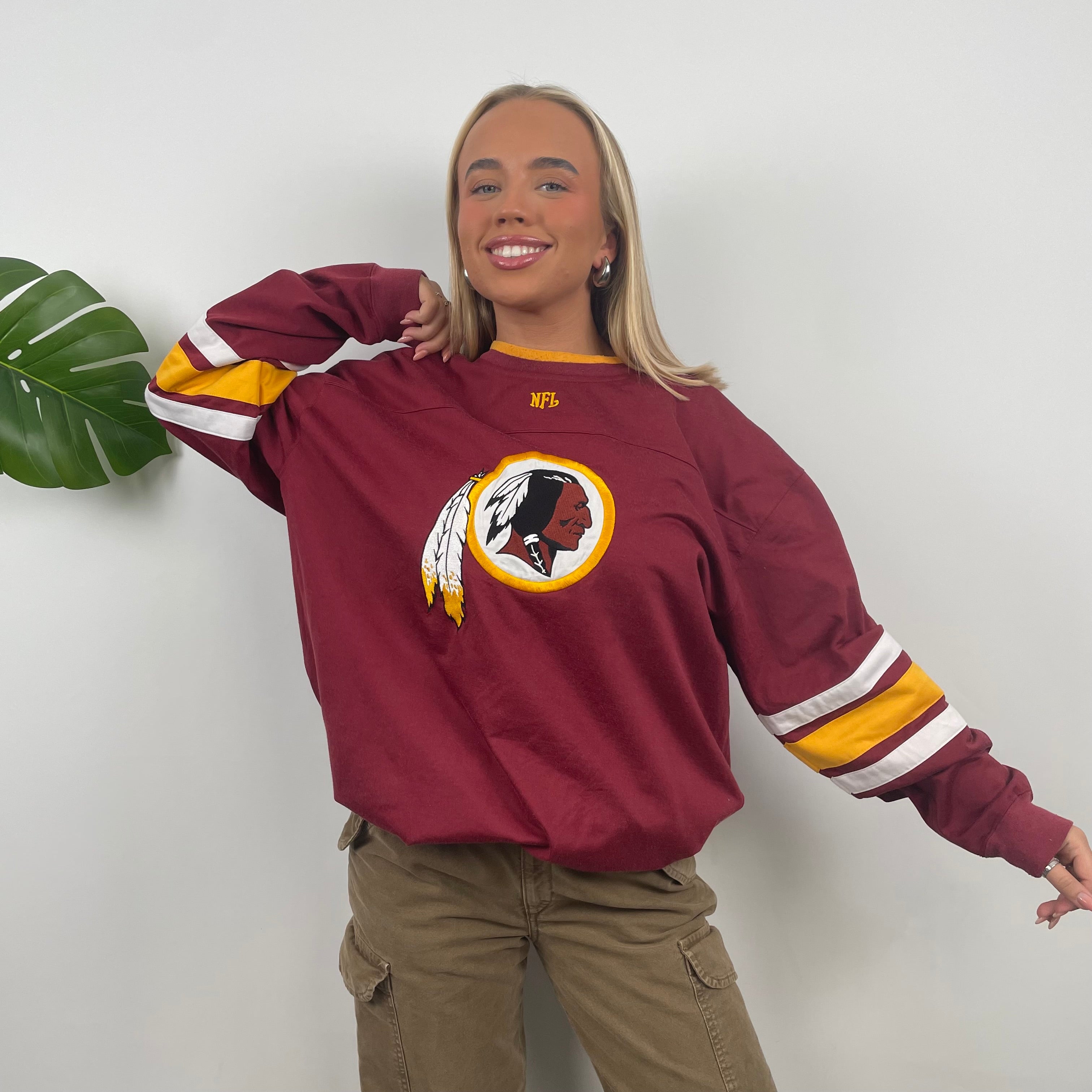 NFL Washington Redskins Red Embroidered Spell Out Sweatshirt (XL)