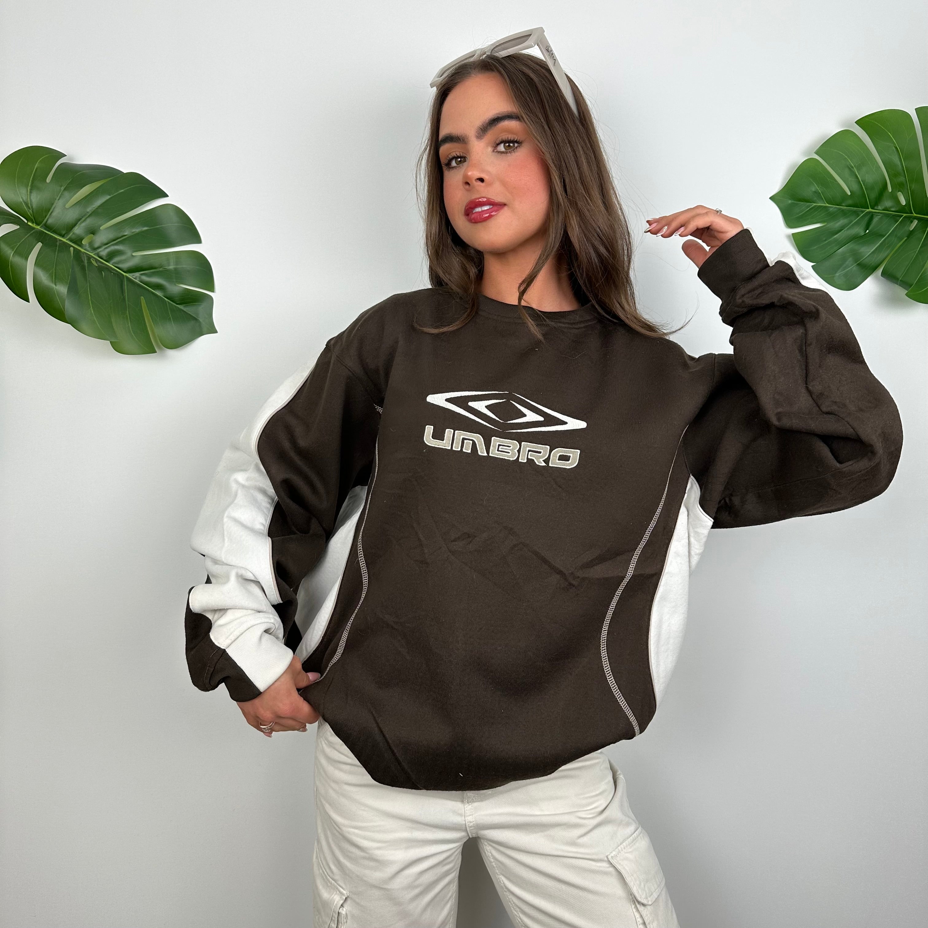 Umbro Brown Embroidered Spell Out Sweatshirt (L)