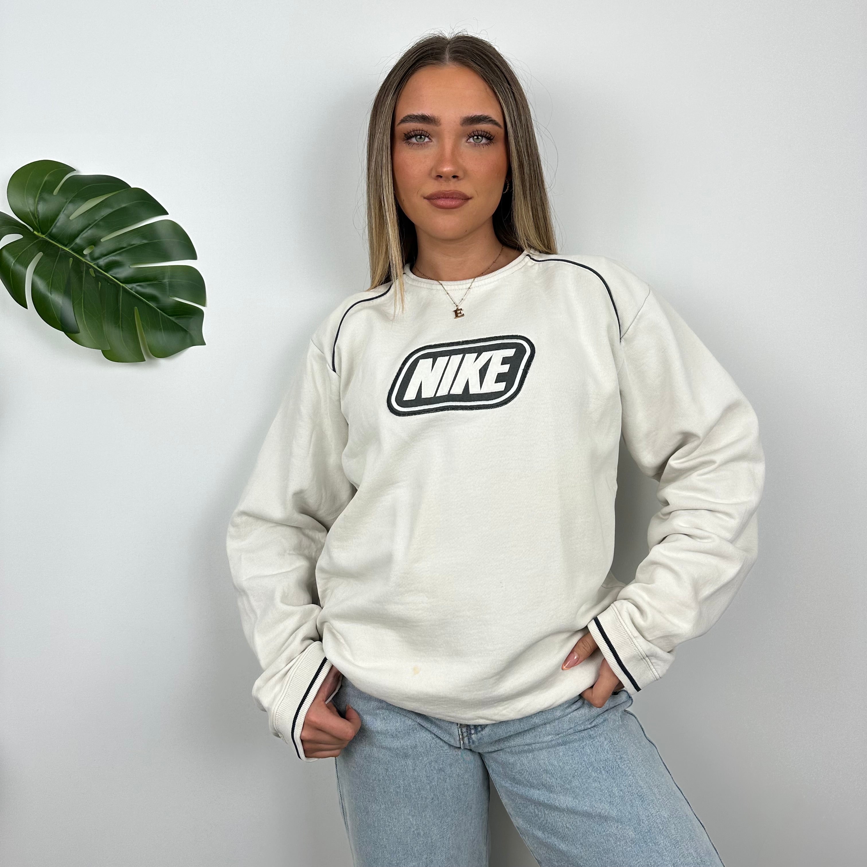 Nike RARE White Embroidered Spell Out Sweatshirt as worn by Molly Mae Hague (M)