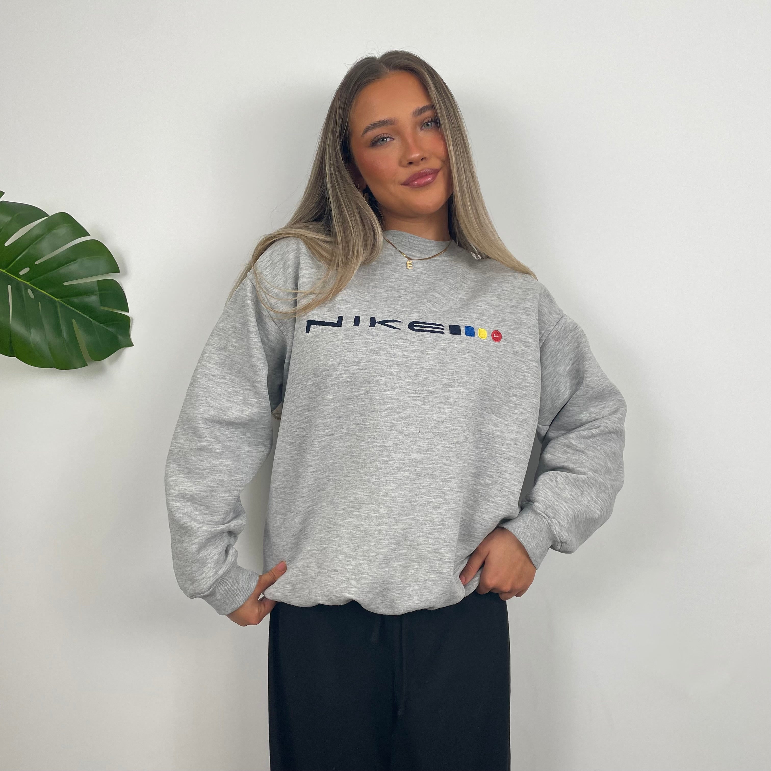 Nike Grey Embroidered Spell Out Sweatshirt (M)