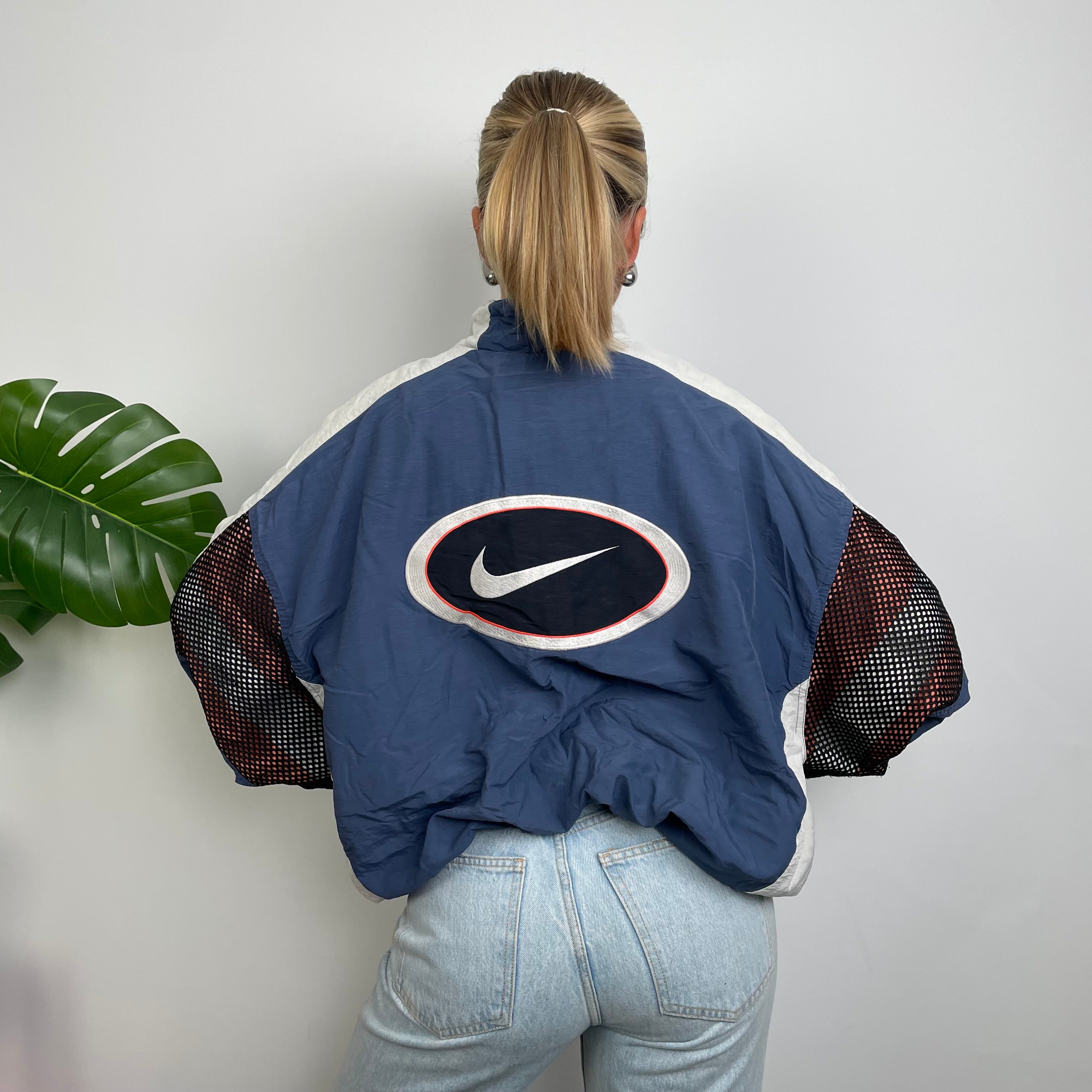 Nike Embroidered Swoosh Windbreaker Jacket (L)