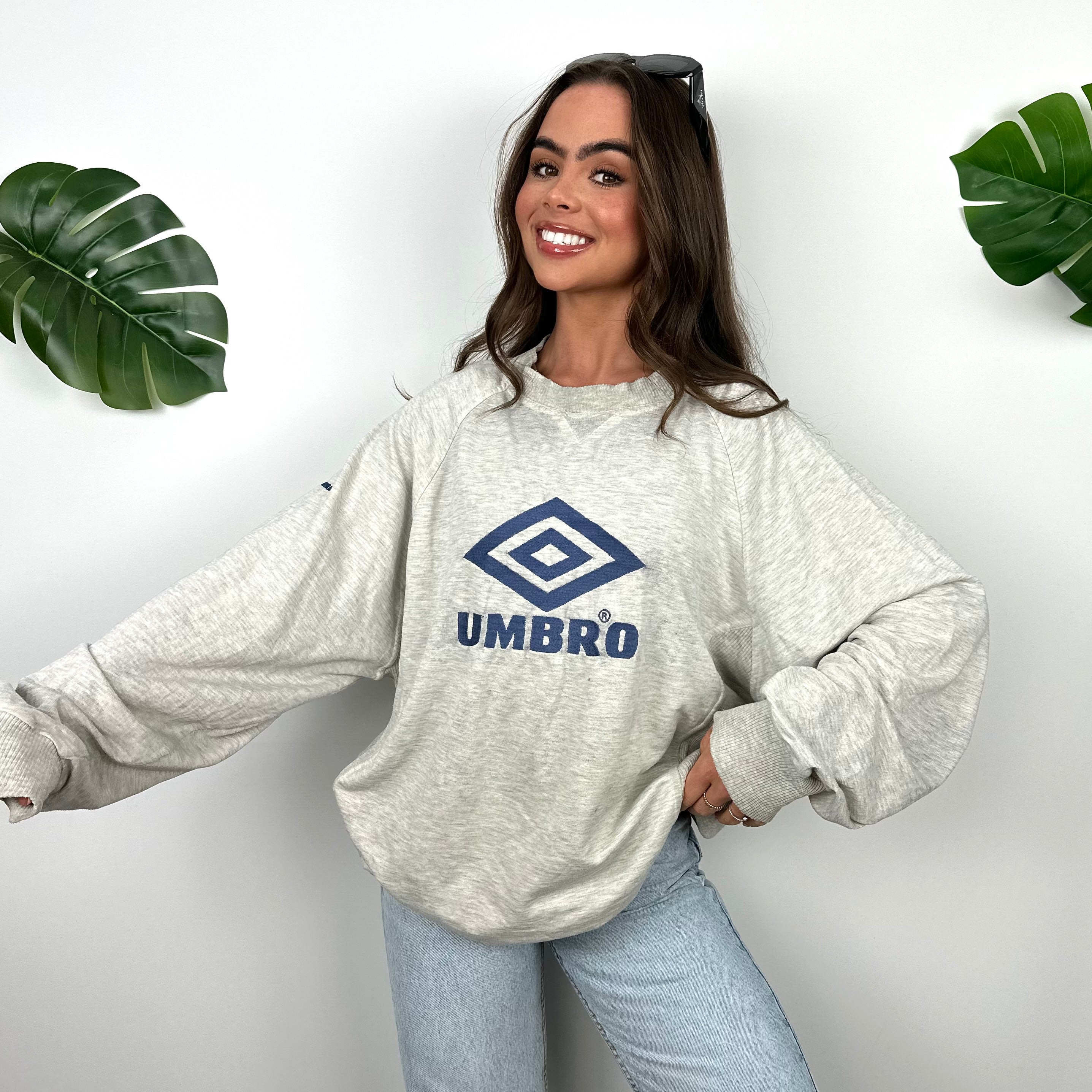 Umbro Grey Embroidered Spell Out Sweatshirt (L)