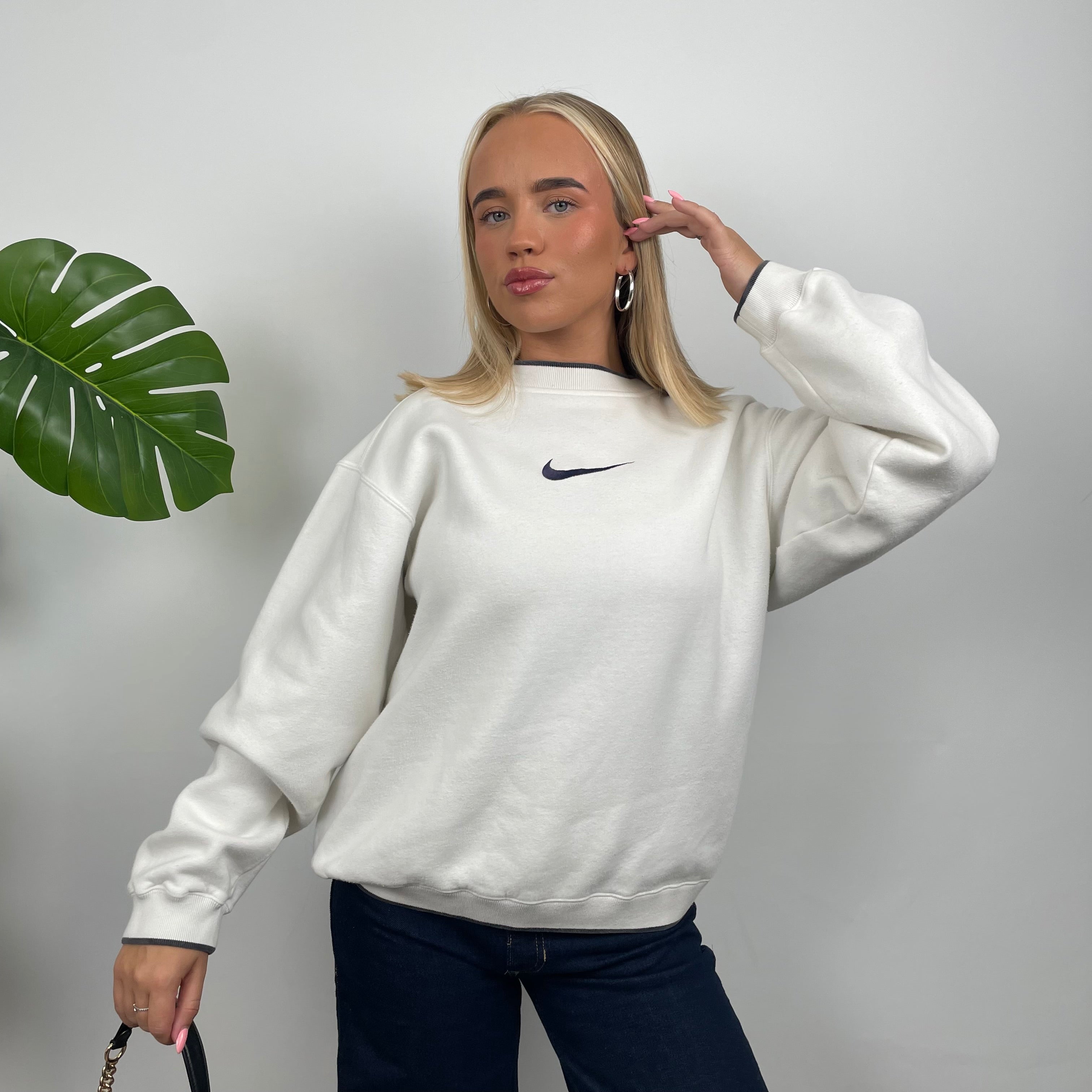 Nike White Embroidered Centre Swoosh Sweatshirt (M)