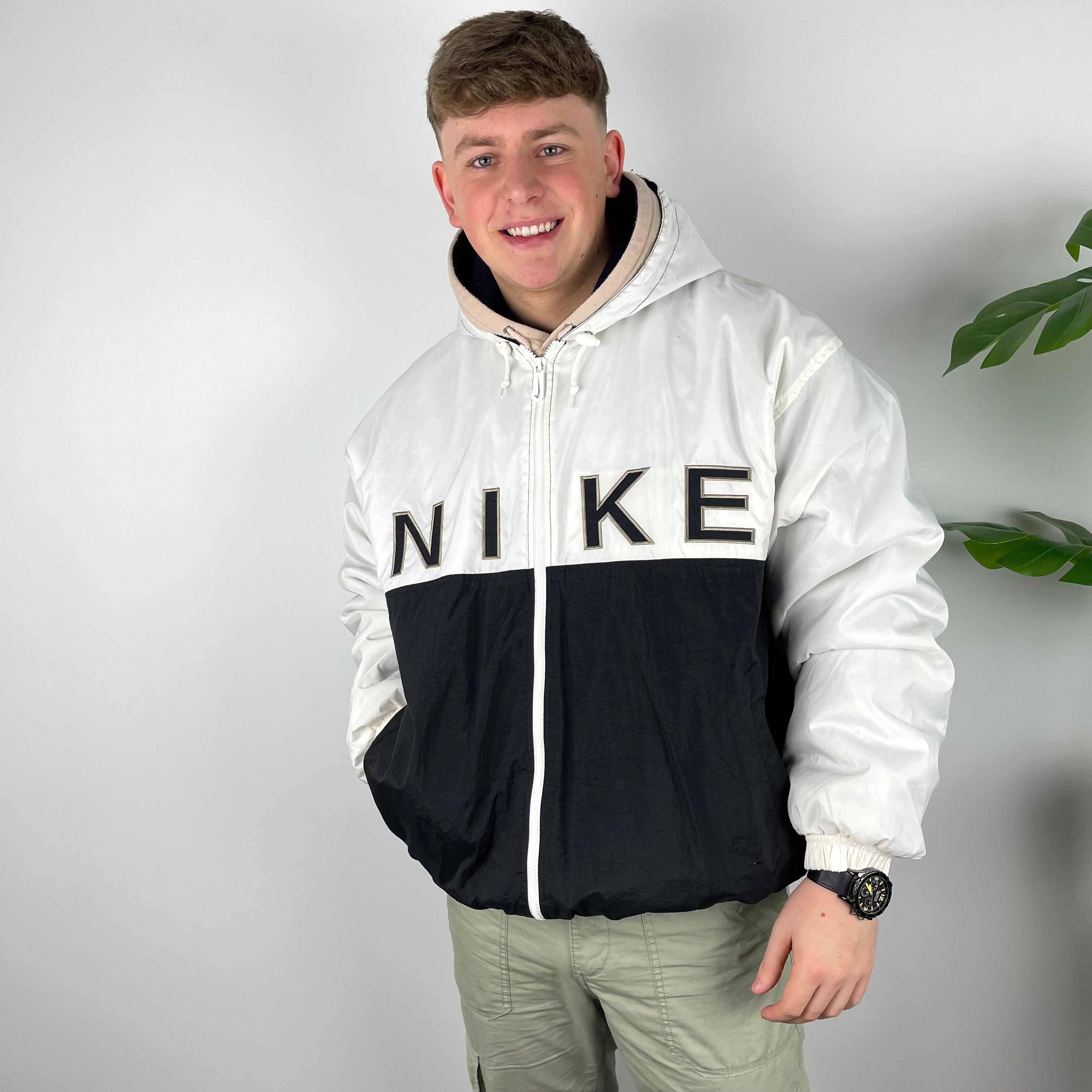 Nike RARE Black & White Embroidered Spell Out Padded Jacket (XXL)
