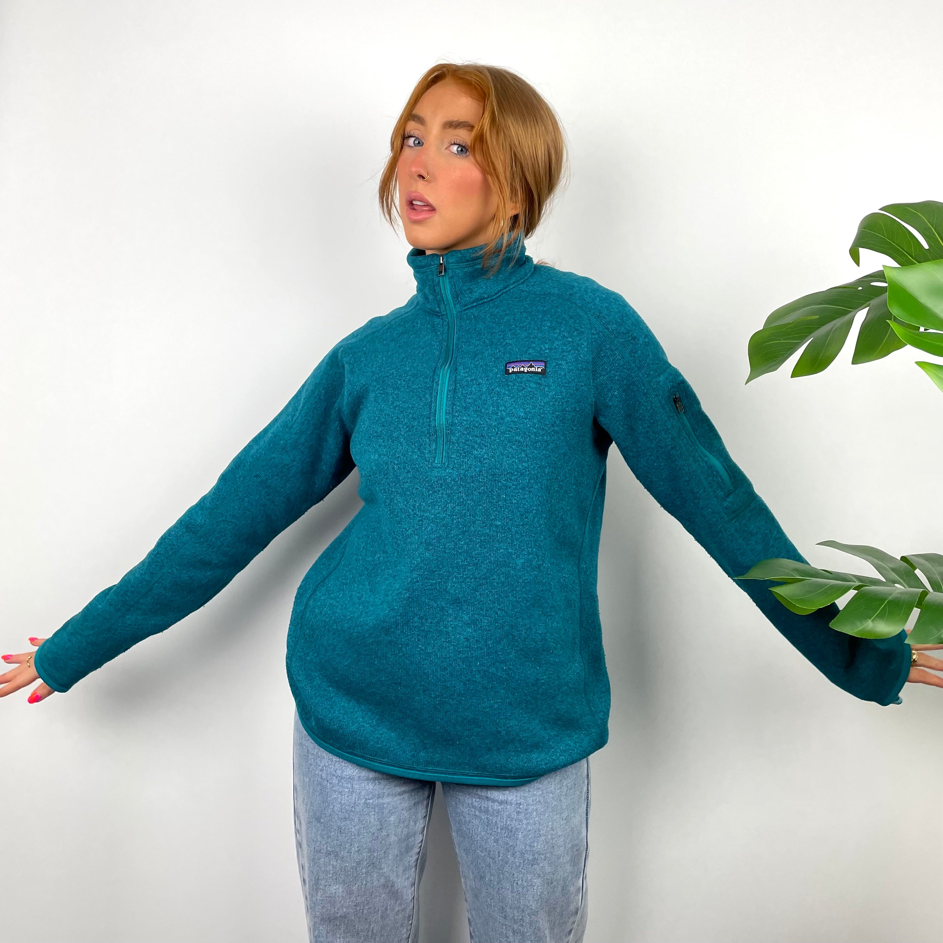 Patagonia RARE Turquoise Green Embroidered Spell Out Quarter Zip Sweatshirt (M)