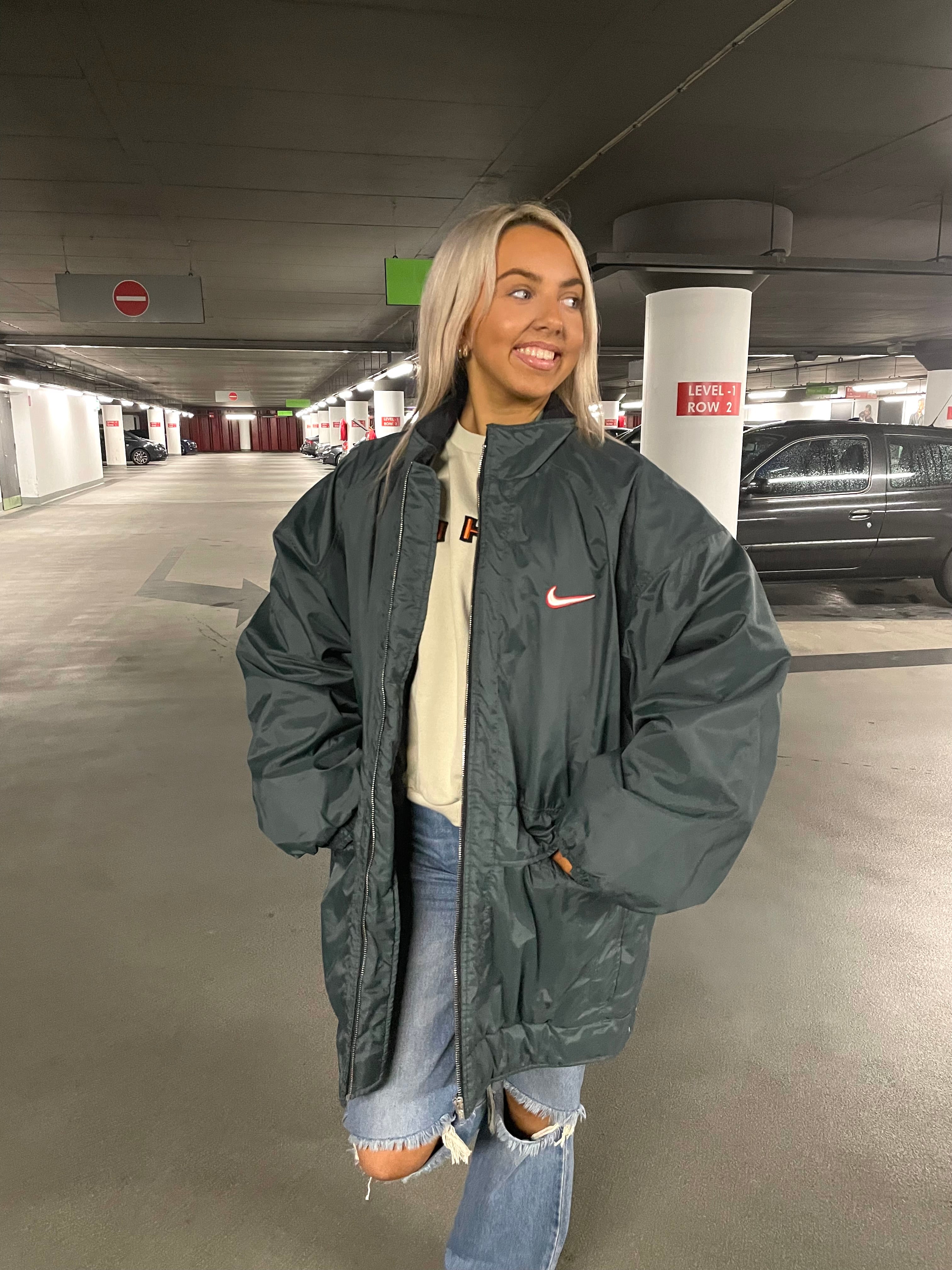 Nike RARE Green Giant Embroidered Swoosh Padded Jacket (XXL)