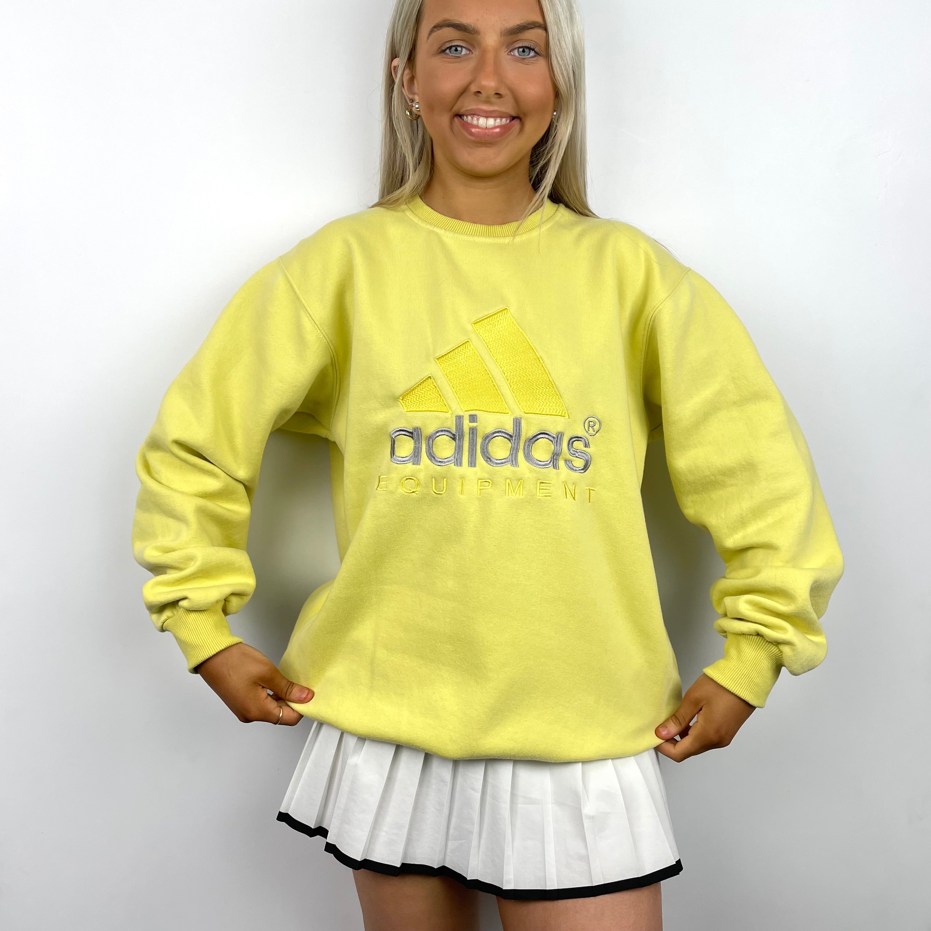 Adidas RARE Yellow Embroidered Spell Out Sweatshirt Jamie Online Vintage